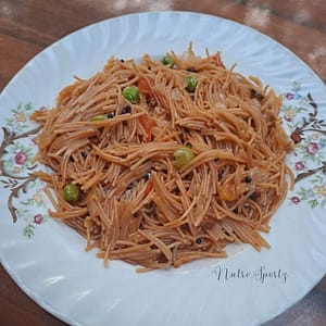 An image of seviyan upma on a plate.